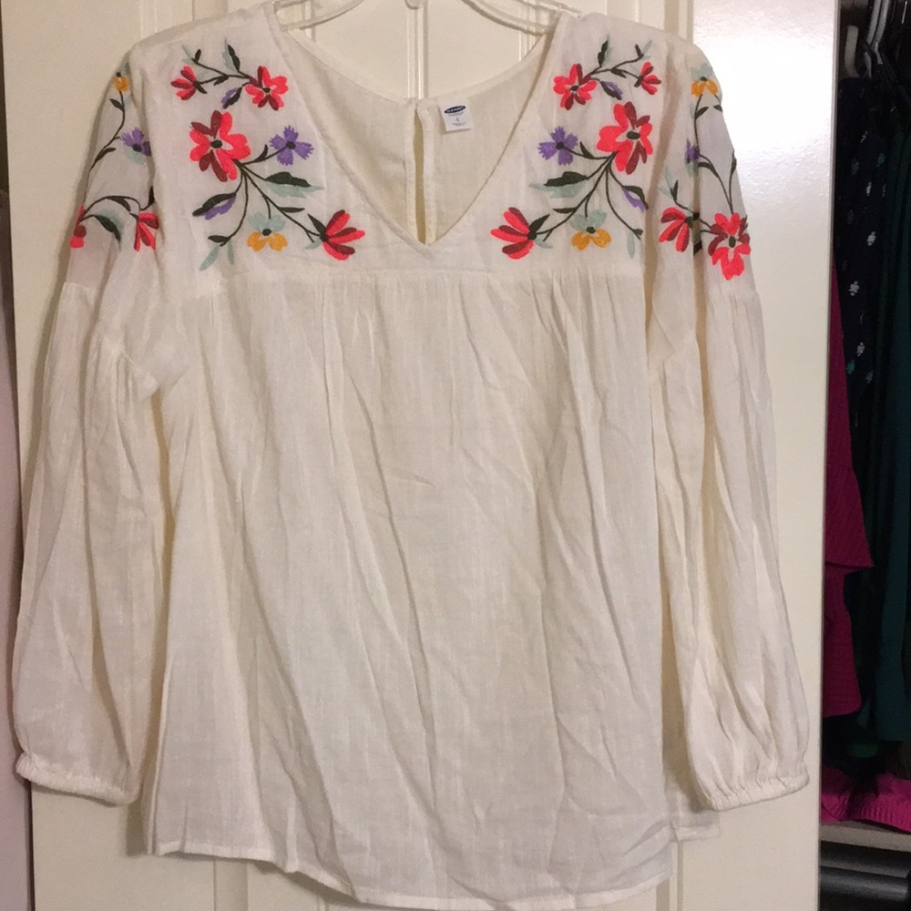 Old navy floral blouse